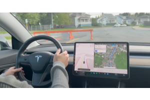 Comparison of Tesla FSD HW3 and AI4 hardware capabilities showing the gap in autonomous driving performance and consumer legal claims in Europe